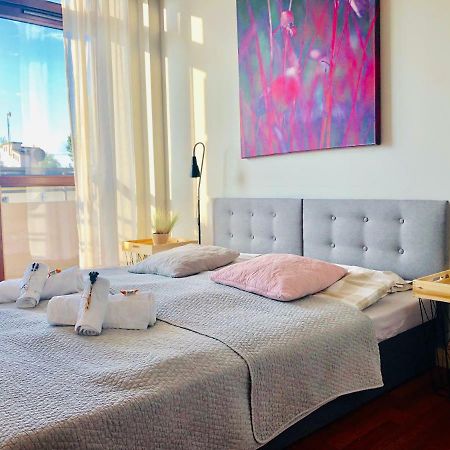 75M2 Apartament Kopernik Z Widokiem Na Jasna Gore Czestochowa Ngoại thất bức ảnh